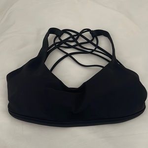 LuLu Lemon Strappy Back Sports Bra Size 6